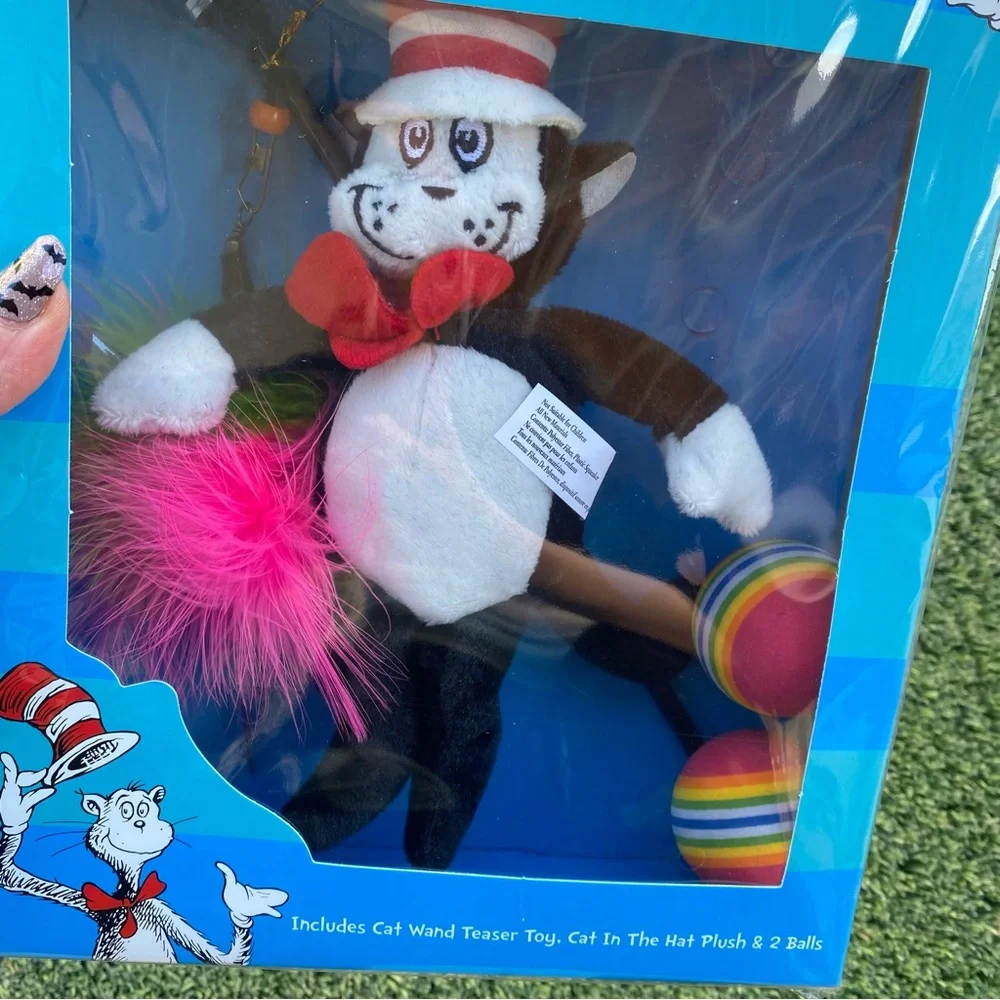 Dr. Seuss Cat In The Hat Pet Cat Toy Gift Set